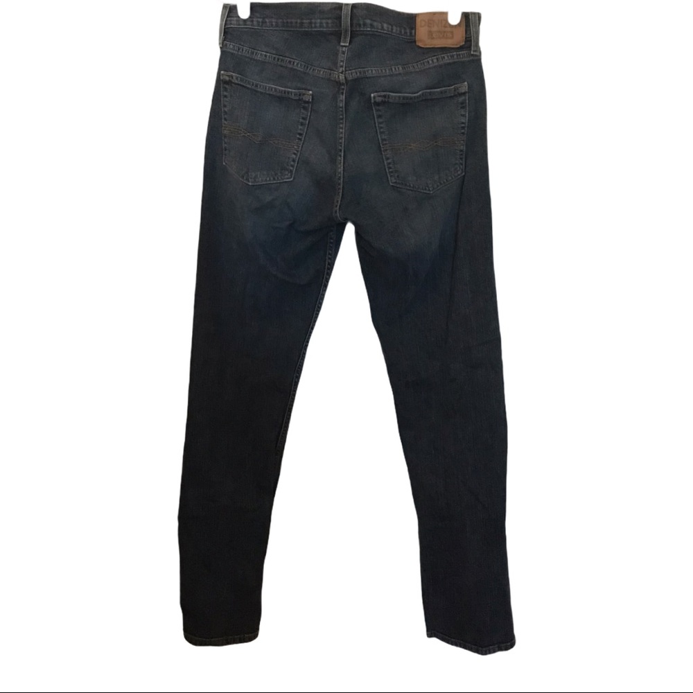 Levi’s Jeans 2 pair- SOLD - Picture 8 of 9